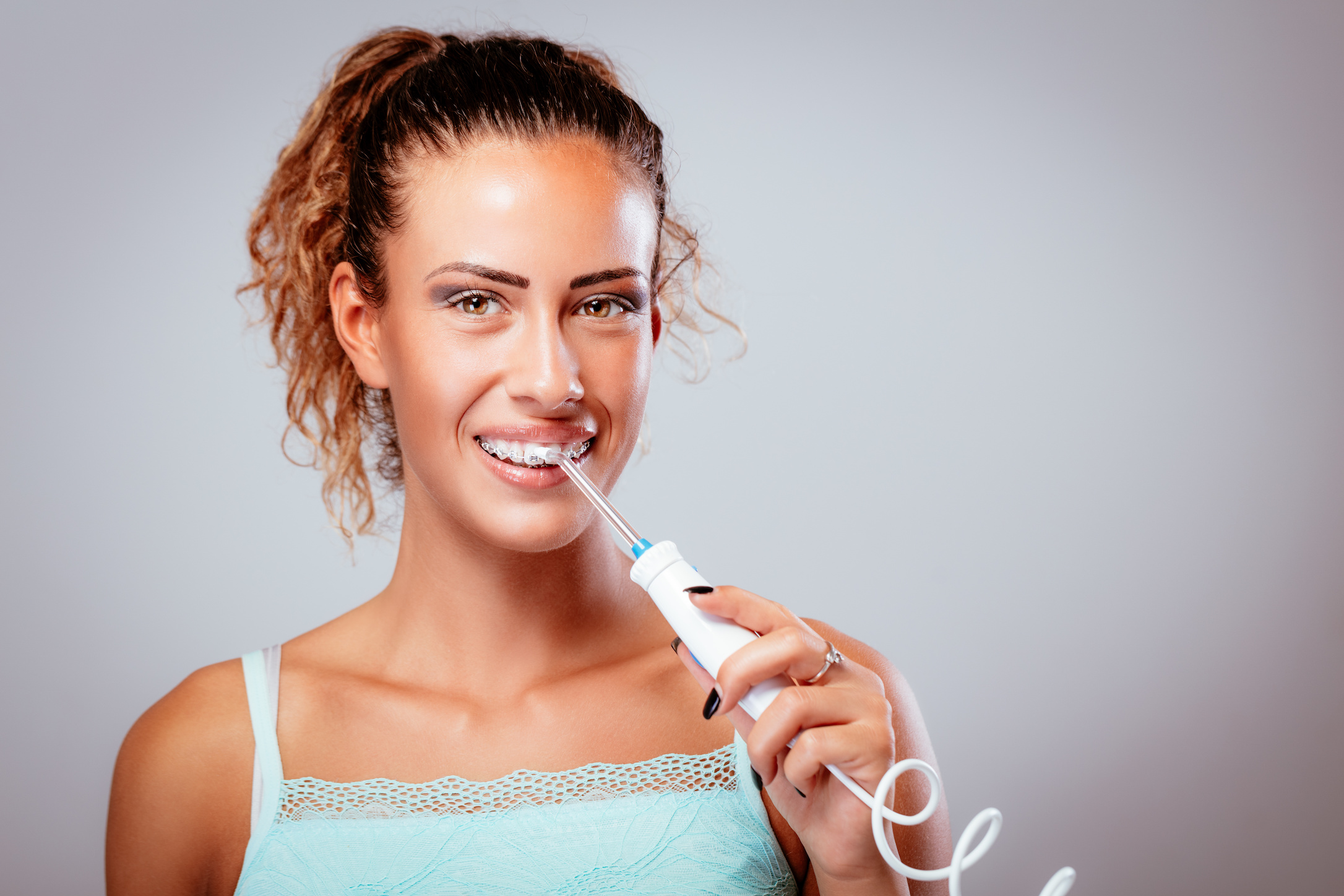 3 Tips for Picking the Right Water Flosser - Waters Edge Dental Blog